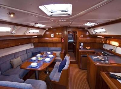 PREMIUM YACHT CRUISE 4